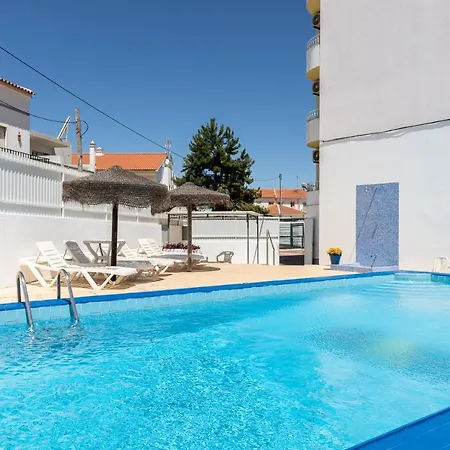 Azul Hotel 2*